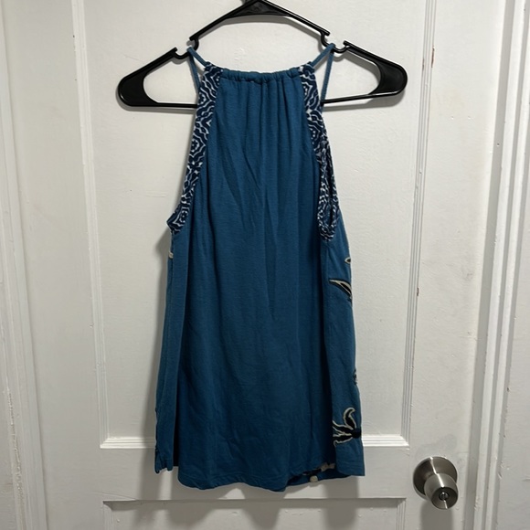 Lucky Brand Top - Picture 7 of 12